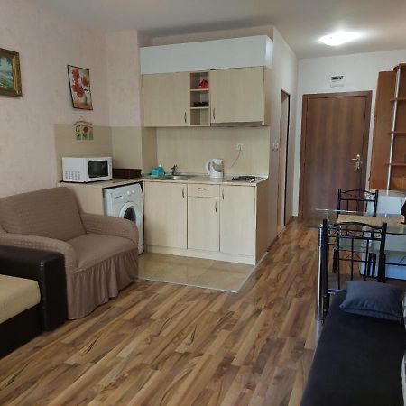 Святой Влас, Комплекс Sea Breeze Sveti Vlas Esterno foto